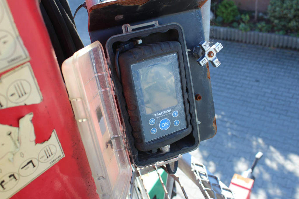 MAN TGX 33.560 D38Motor 6x4 Intarder KESLA-Holzkran - Timber truck, Crane truck: picture 5 MAN TGX 33.560 D38Motor 6x4 Intarder KESLA-Holzkran - Timber truck, Crane truck: picture 5