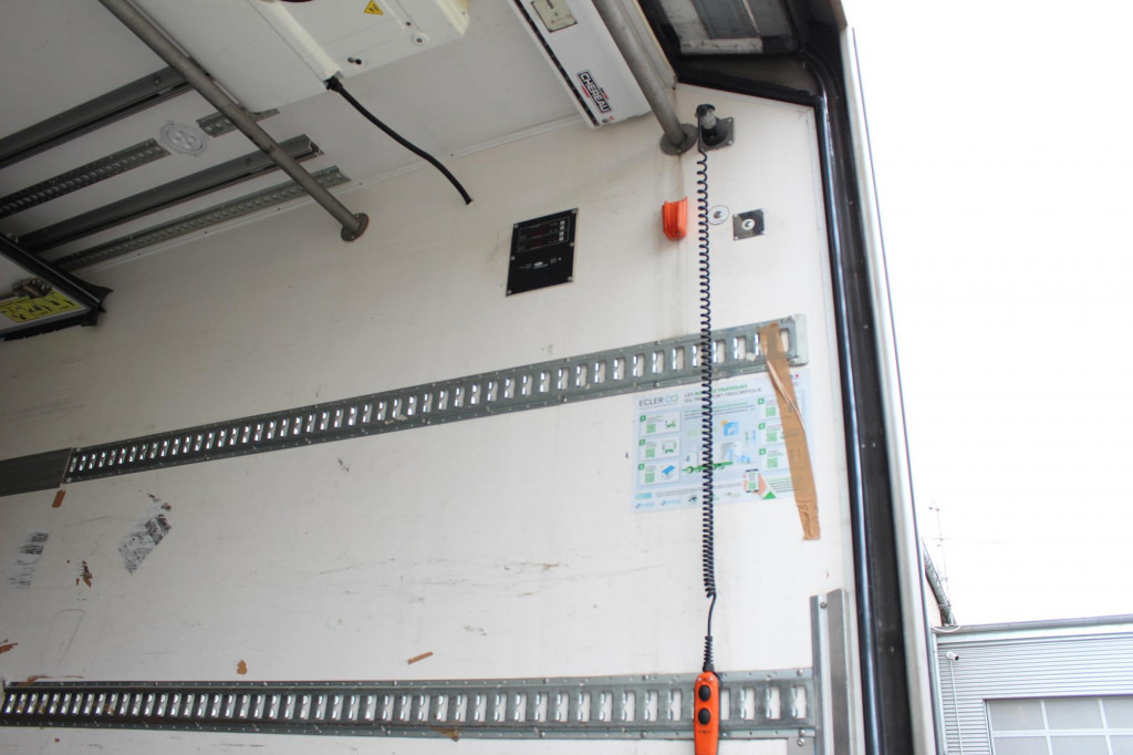 Mercedes-Benz Antos 2536 E6 CS 1250Mt Tri-temp LBW TW ATP - Refrigerated truck: picture 5 Mercedes-Benz Antos 2536 E6 CS 1250Mt Tri-temp LBW TW ATP - Refrigerated truck: picture 5