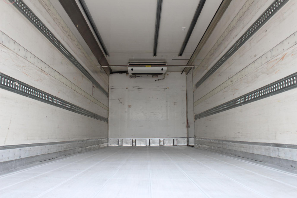 Renault D 26 Wide 280 E6 TK T1200 Spectrum Strom FRC - Refrigerated truck: picture 2 Renault D 26 Wide 280 E6 TK T1200 Spectrum Strom FRC - Refrigerated truck: picture 2