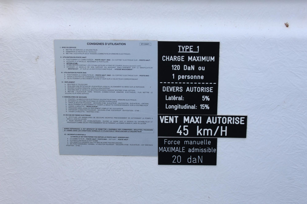 Renault Master Comilev 100TF1 10m Klima nur 167h HU-UVV - Truck mounted aerial platform: picture 2 Renault Master Comilev 100TF1 10m Klima nur 167h HU-UVV - Truck mounted aerial platform: picture 2
