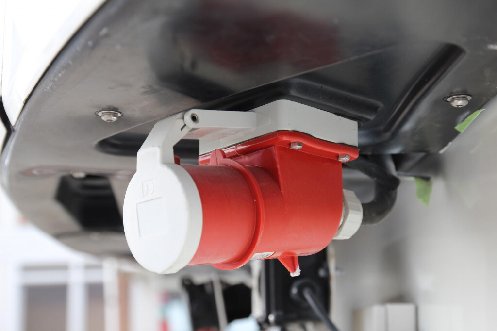 SCHMITZ TK SLXe Spectrum BI-Temp Strom - Refrigerated semi-trailer: picture 3 SCHMITZ TK SLXe Spectrum BI-Temp Strom - Refrigerated semi-trailer: picture 3