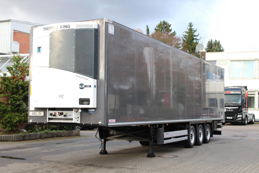 SCHMITZ TK SLXi 300 Rolltor Strom Aluboden RENT MIETE - Refrigerated semi-trailer: picture 1 SCHMITZ TK SLXi 300 Rolltor Strom Aluboden RENT MIETE - Refrigerated semi-trailer: picture 1
