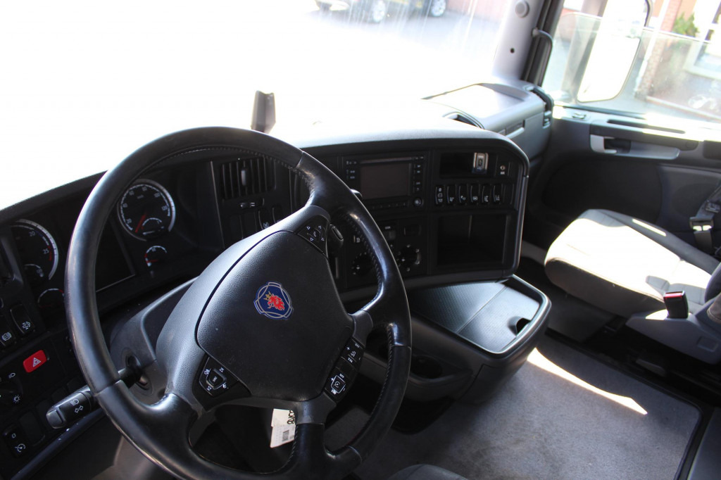 Scania R 450 E6 Highline Retarder NAVI ACC - Tractor unit: picture 5 Scania R 450 E6 Highline Retarder NAVI ACC - Tractor unit: picture 5