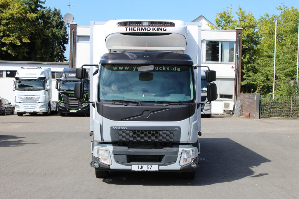 Refrigerated truck Volvo FL 260 E6  TK T800R  16t  Strom  Türen+LBW  FRC: picture 8