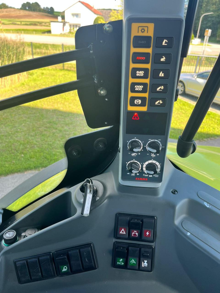 Leasing of CLAAS Axion 870 CMATIC, Cebis Touch, S10-GPS, TOP CLAAS Axion 870 CMATIC, Cebis Touch, S10-GPS, TOP: picture 27