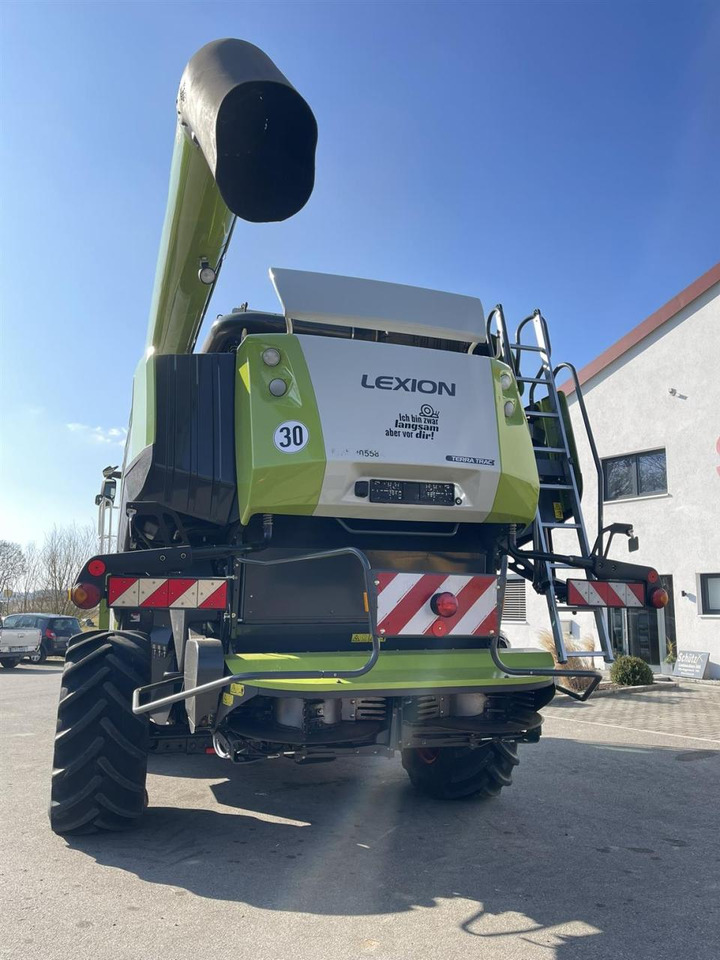 CLAAS Lexion 770TT Modell C76, CEMOS AUTOMATIC, V1230 - Combine harvester: picture 5 CLAAS Lexion 770TT Modell C76, CEMOS AUTOMATIC, V1230 - Combine harvester: picture 5