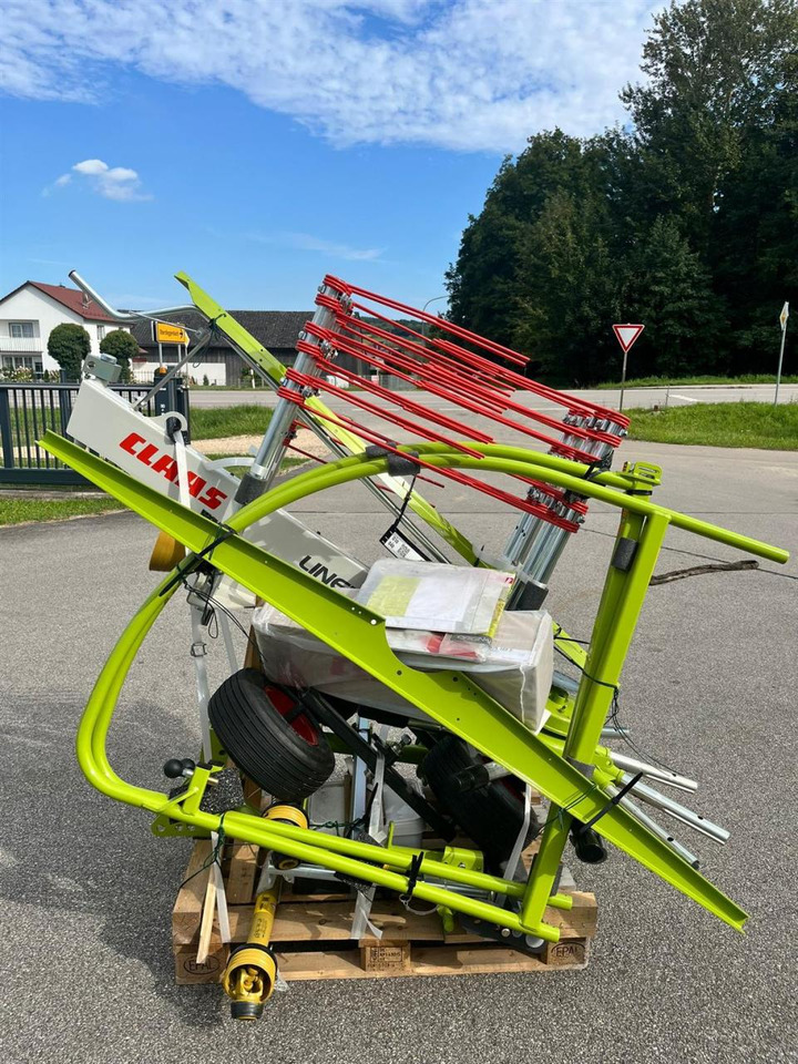 CLAAS Liner 370 Tandem / NEU und UNBENUTZT / Baujahr 202 - Tedder/ Rake: picture 5 CLAAS Liner 370 Tandem / NEU und UNBENUTZT / Baujahr 202 - Tedder/ Rake: picture 5