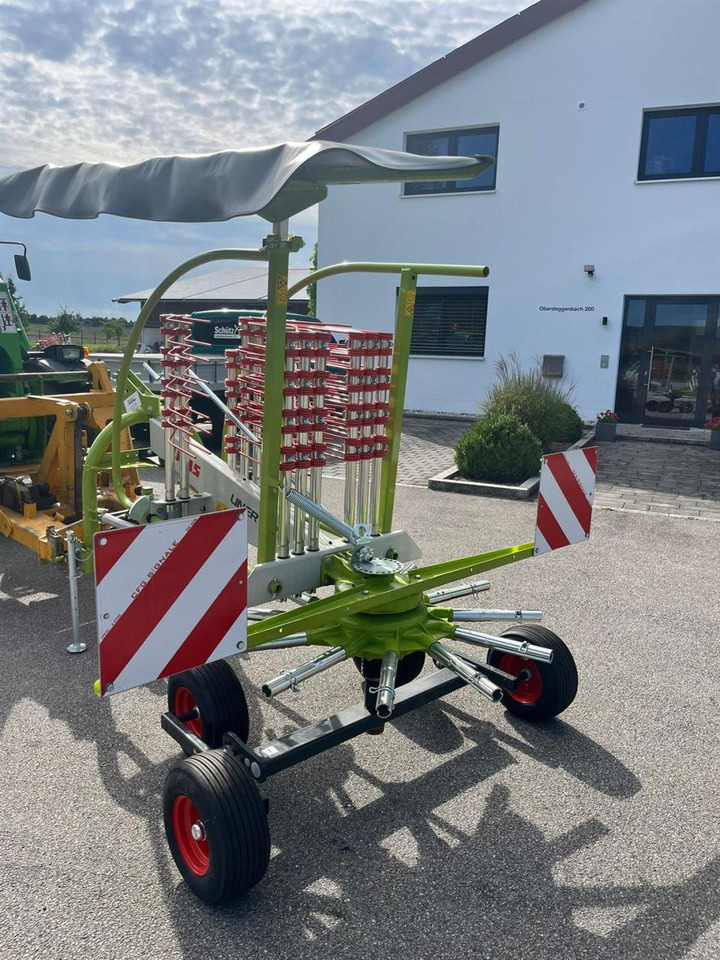 CLAAS Liner 370 Tandem / NEU und UNBENUTZT / Baujahr 202 - Tedder/ Rake: picture 4 CLAAS Liner 370 Tandem / NEU und UNBENUTZT / Baujahr 202 - Tedder/ Rake: picture 4