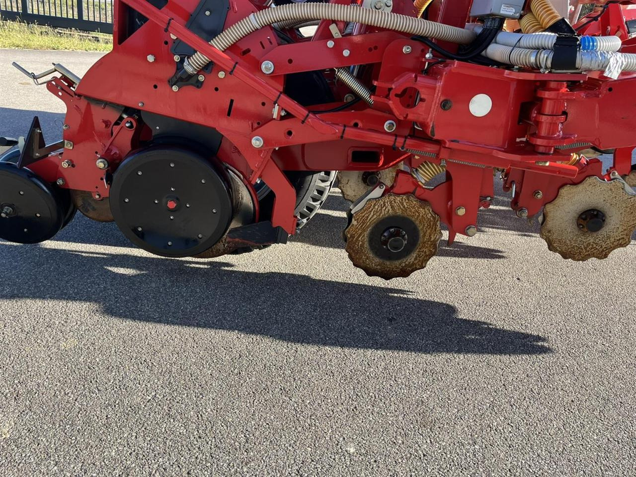 Leasing of Kverneland Optima HD, e-drive, Section Control, Bj. 2016 Kverneland Optima HD, e-drive, Section Control, Bj. 2016: picture 8