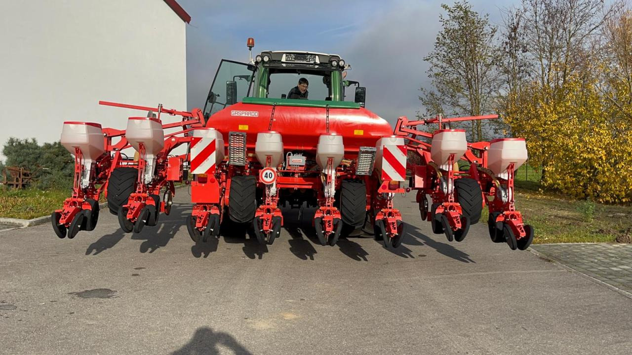 Maschio Gaspardo Mirka 8-reihig ISOBUS Reihendüngung - Seed drill: picture 5 Maschio Gaspardo Mirka 8-reihig ISOBUS Reihendüngung - Seed drill: picture 5