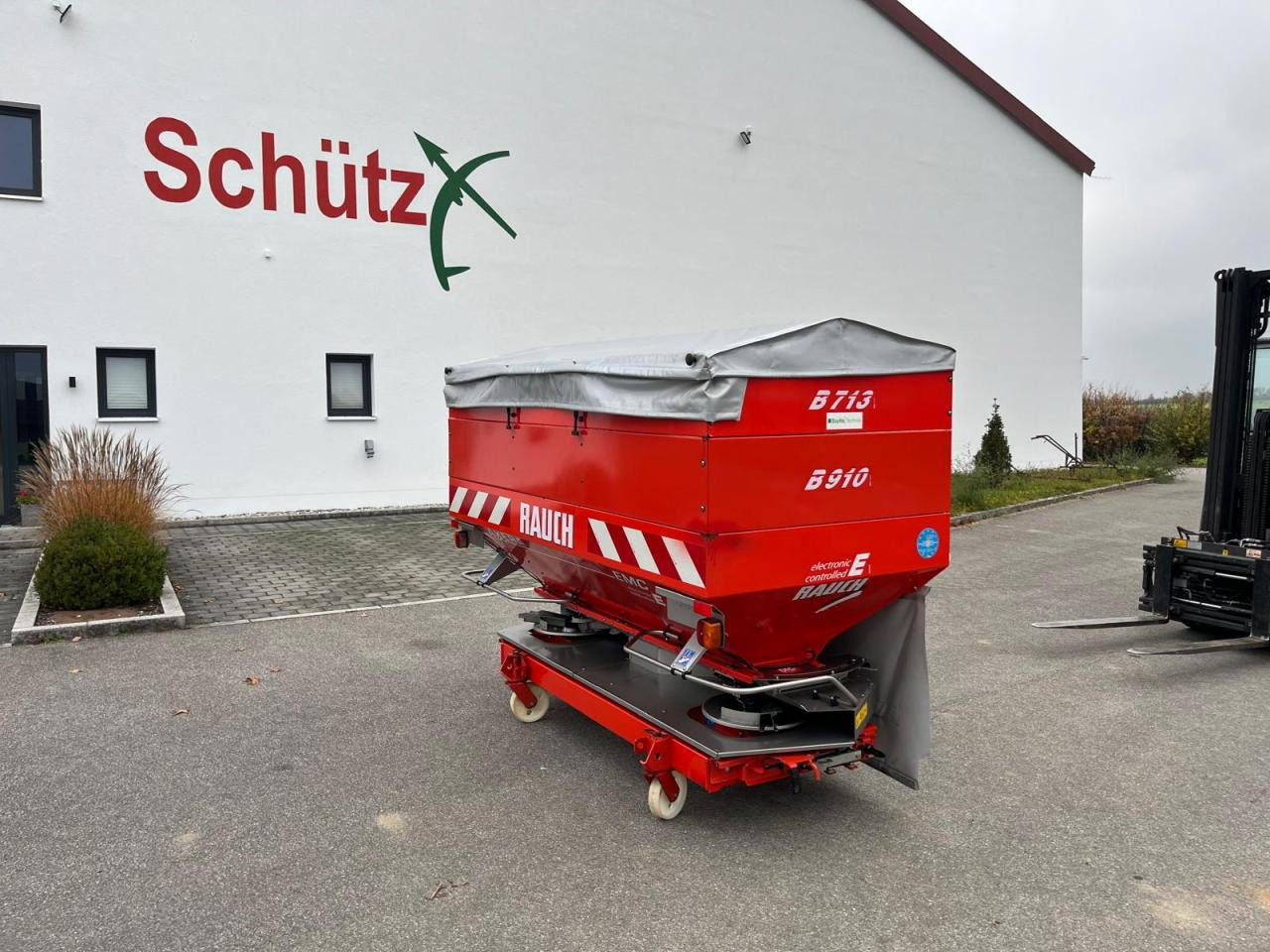 Rauch Axera H-EMC Top Zustand Düngerstreuer - Fertilizer spreader: picture 3 Rauch Axera H-EMC Top Zustand Düngerstreuer - Fertilizer spreader: picture 3