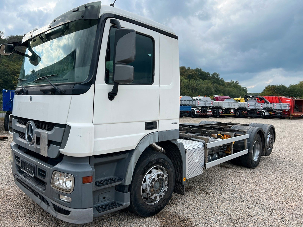 Mercedes-Benz Actros MP 3 2532 6x2 Euro 5 - Cab chassis truck: picture 1 Mercedes-Benz Actros MP 3 2532 6x2 Euro 5 - Cab chassis truck: picture 1