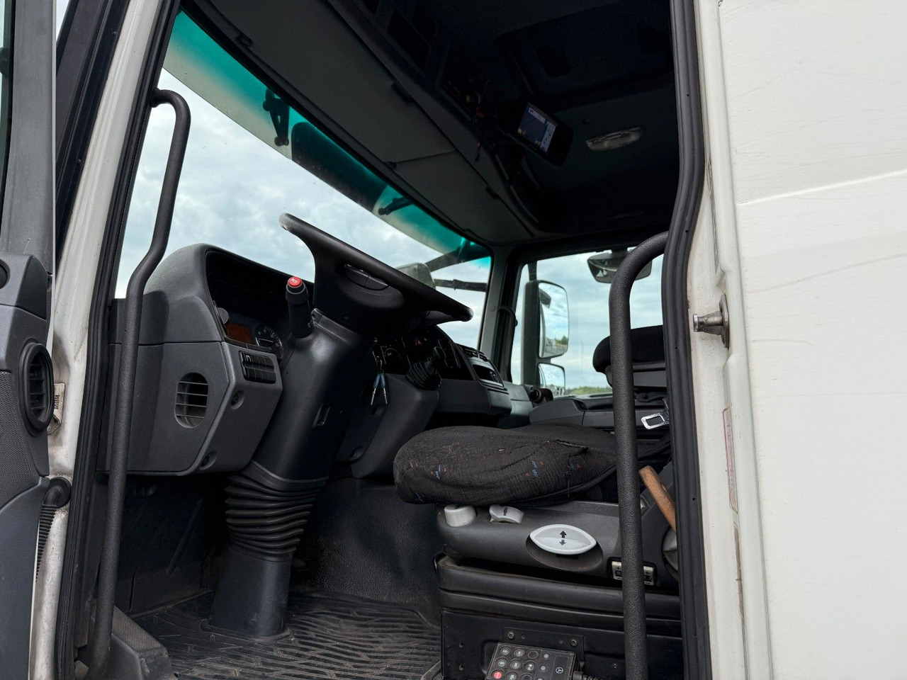 Mercedes-Benz Actros MP3 2532 6x2 Faun Rotorpress 521 - Refuse truck: picture 4 Mercedes-Benz Actros MP3 2532 6x2 Faun Rotorpress 521 - Refuse truck: picture 4