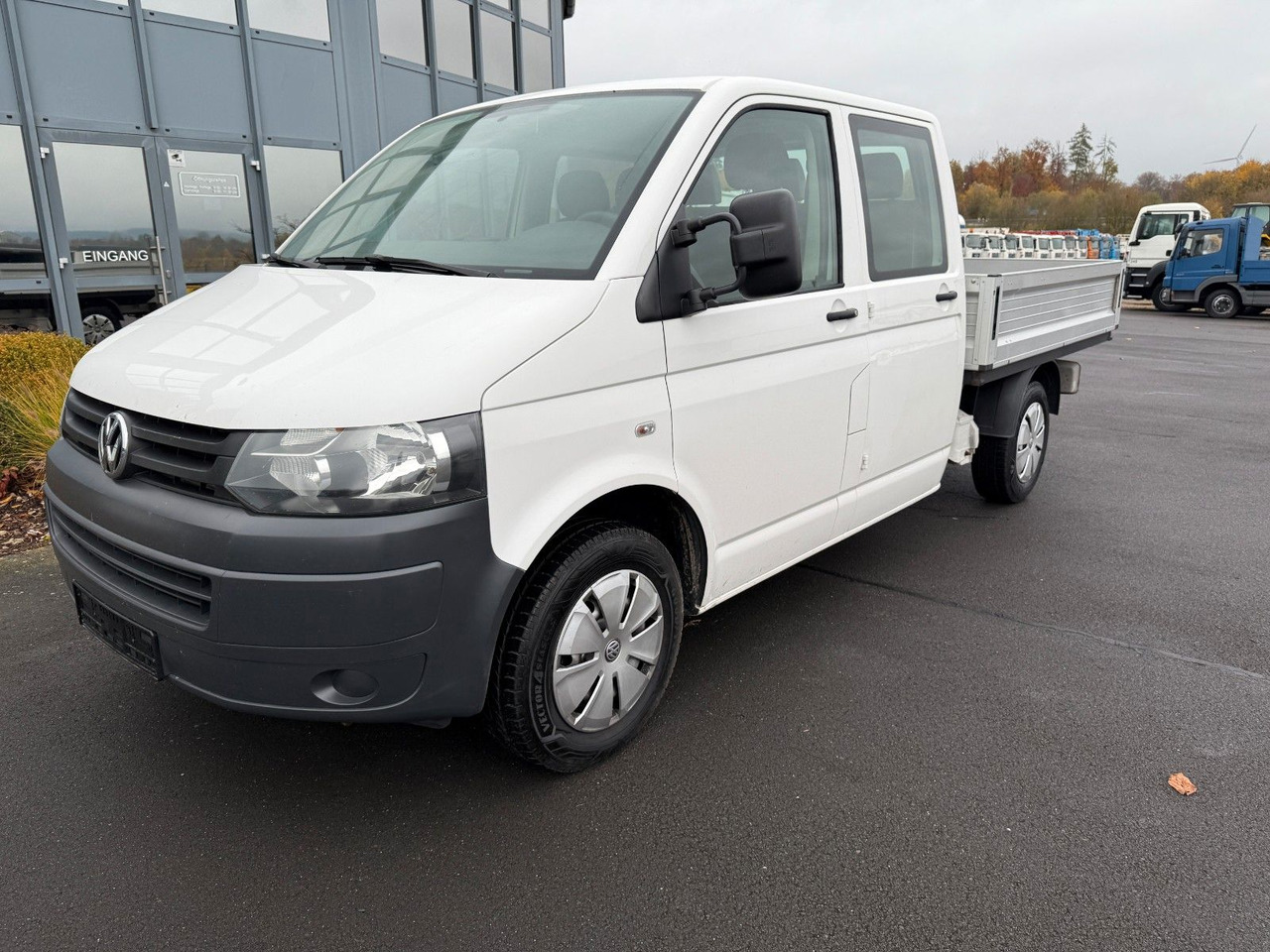 Volkswagen VW T 5 2,0 TDI Doka AHK Klima 114 PS - Open body delivery van, Crew cab van: picture 3 Volkswagen VW T 5 2,0 TDI Doka AHK Klima 114 PS - Open body delivery van, Crew cab van: picture 3