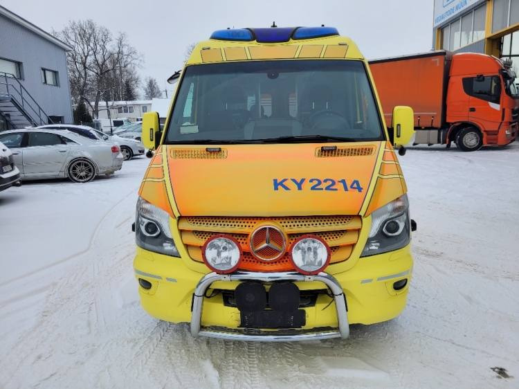 MERCEDES – BENZ SPRINTER 3.0D AMBULANCE (TAMLANS) KLIMA, 11.2016, EURO 6 - Ambulance: picture 3 MERCEDES – BENZ SPRINTER 3.0D AMBULANCE (TAMLANS) KLIMA, 11.2016, EURO 6 - Ambulance: picture 3