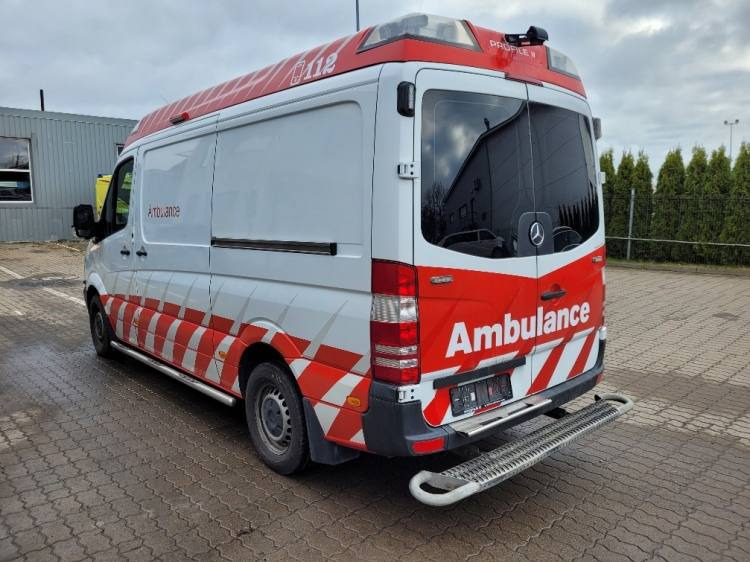 MERCEDES – BENZ SPRINTER 319 3.0D AMBULANCE (PROFILE) KLIMA, 6.2017, EURO 6 - Ambulance: picture 5 MERCEDES – BENZ SPRINTER 319 3.0D AMBULANCE (PROFILE) KLIMA, 6.2017, EURO 6 - Ambulance: picture 5