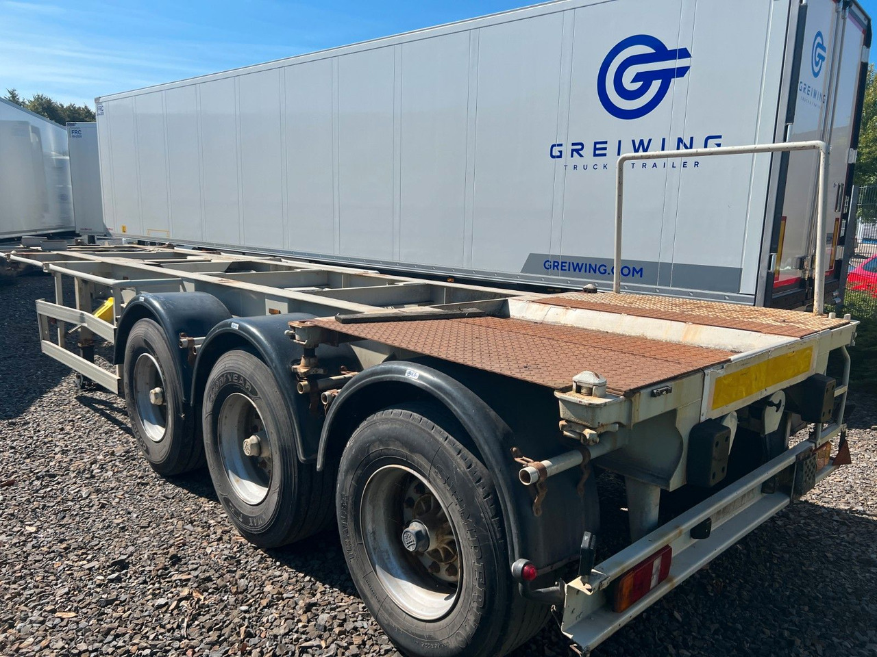 Container transporter/ Swap body semi-trailer Kässbohrer SC10-24 Chassis Kässbohrer SC10-24 Chassis: picture 1