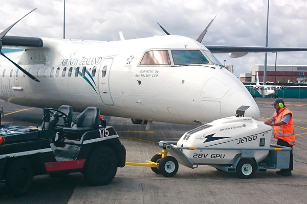 AERO SPECIALTIES diesel-electric hybrid GPU JETGO-600MTI-RJ - Ground power unit: picture 2 AERO SPECIALTIES diesel-electric hybrid GPU JETGO-600MTI-RJ - Ground power unit: picture 2