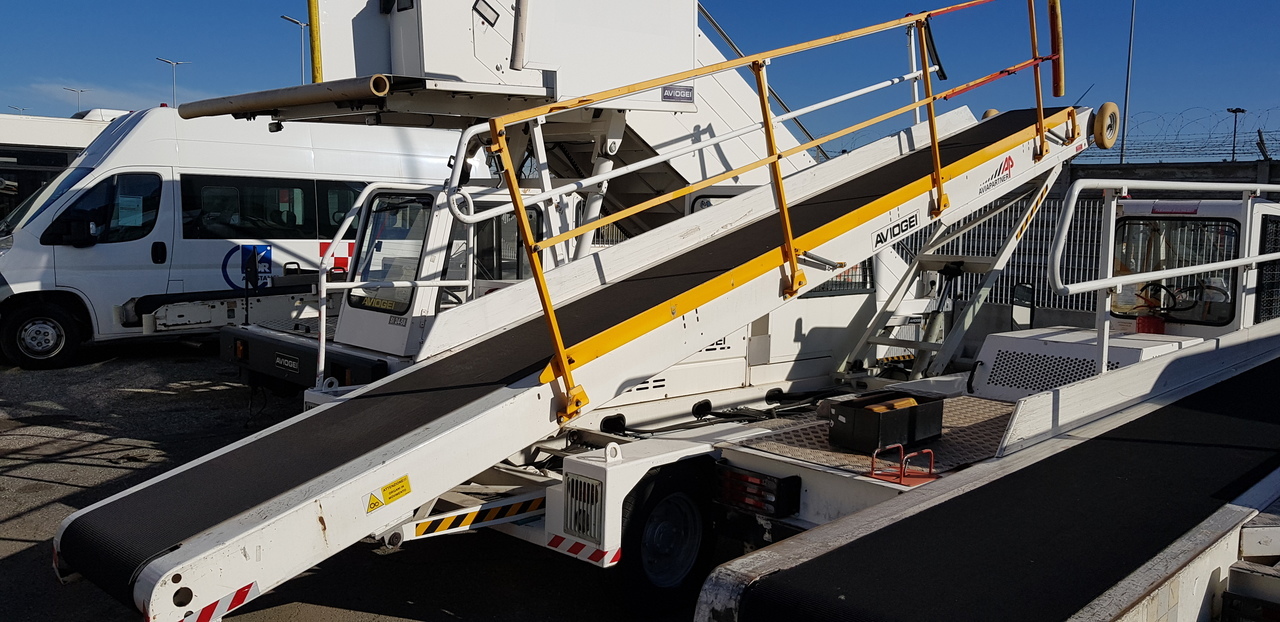 AVIOGEI Belt loader NS450 - Belt loader: picture 1 AVIOGEI Belt loader NS450 - Belt loader: picture 1