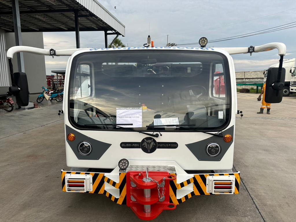 BlissFox - ABC 40D - Pushback tractor: picture 1 BlissFox - ABC 40D - Pushback tractor: picture 1