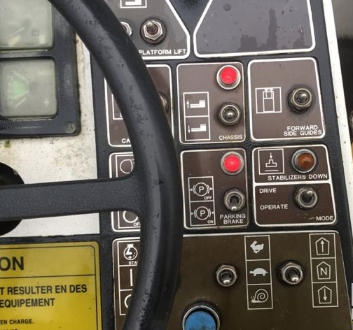 FMC Loader Commander 15 - Standard - Aircraft cargo loader: picture 4 FMC Loader Commander 15 - Standard - Aircraft cargo loader: picture 4