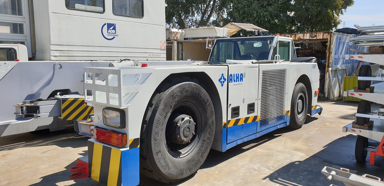 Goldhofer PTS R1 - Pushback tractor: picture 1 Goldhofer PTS R1 - Pushback tractor: picture 1