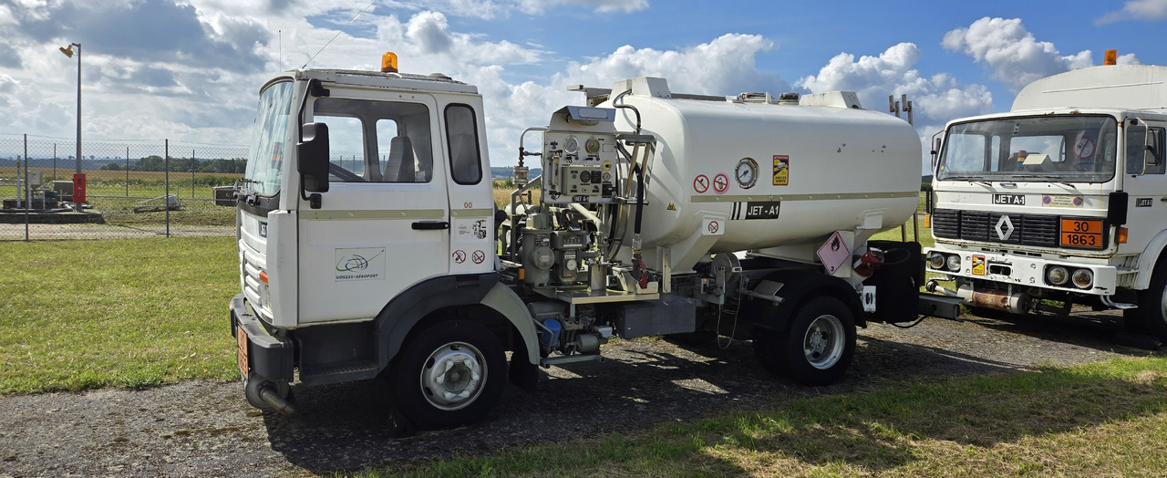 Renault JetA1 - Municipal/ Special vehicle: picture 1 Renault JetA1 - Municipal/ Special vehicle: picture 1