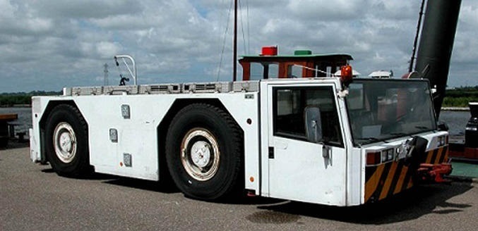 Schopf F396C - Pushback tractor: picture 1 Schopf F396C - Pushback tractor: picture 1