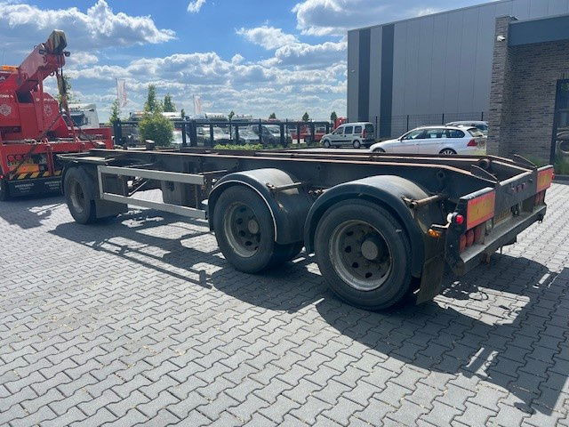 Container transporter/ Swap body trailer GS AC 2800 N Bladgeveerd: picture 8