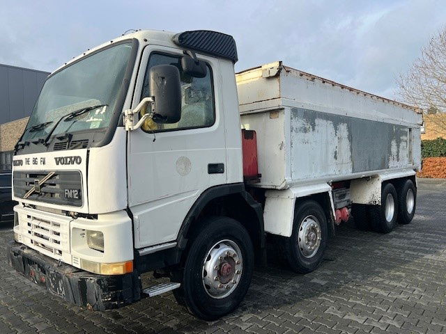 Volvo FM 12 FM12 8x4 Right Hand Drive - Tipper: picture 1 Volvo FM 12 FM12 8x4 Right Hand Drive - Tipper: picture 1