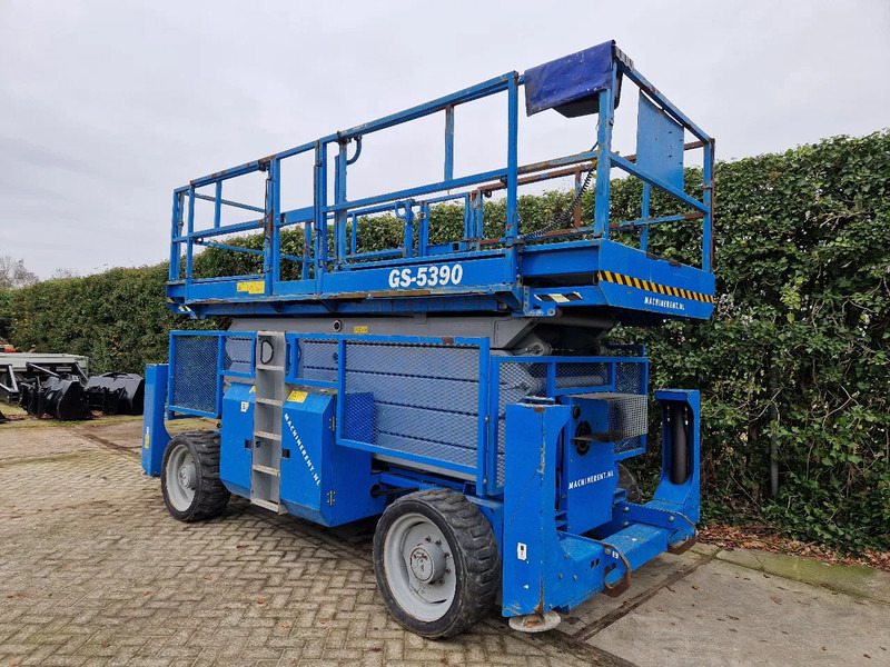 Genie GS-5390 (18 mtr werkhoogte) - Scissor lift: picture 5 Genie GS-5390 (18 mtr werkhoogte) - Scissor lift: picture 5