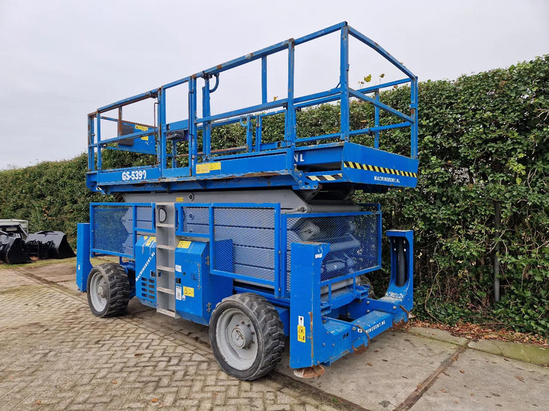 Genie GS-5390 (18 mtr werkhoogte) - Scissor lift: picture 3 Genie GS-5390 (18 mtr werkhoogte) - Scissor lift: picture 3