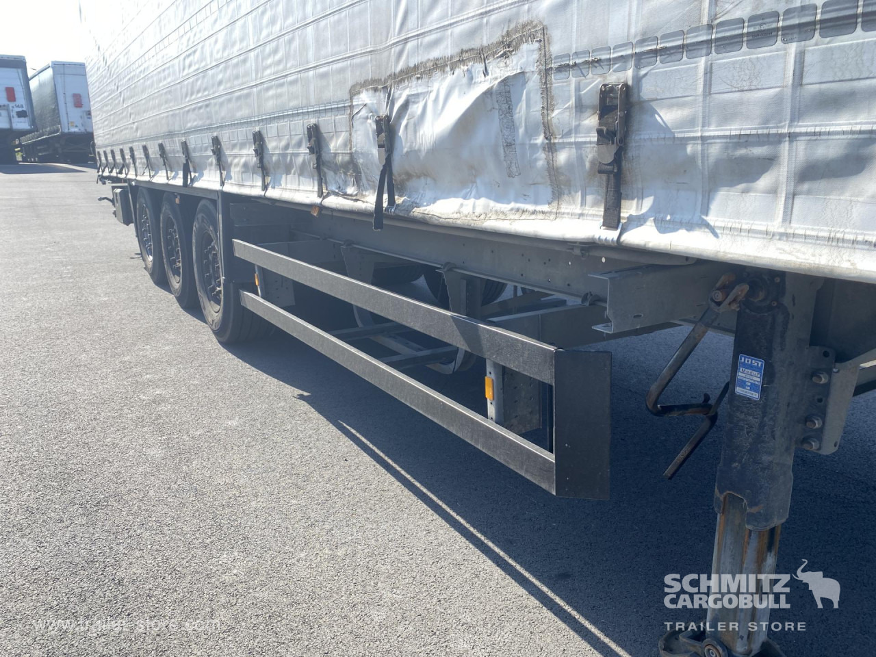 SCHMITZ Curtainsider Standard - Curtainsider semi-trailer: picture 5 SCHMITZ Curtainsider Standard - Curtainsider semi-trailer: picture 5
