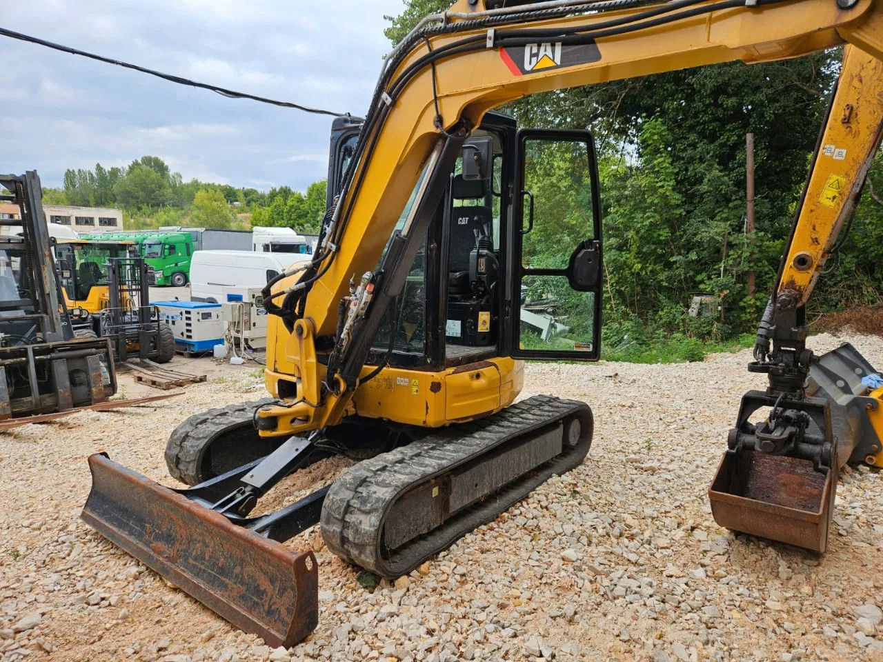 CAT 305 5E2 - Mini excavator: picture 5 CAT 305 5E2 - Mini excavator: picture 5