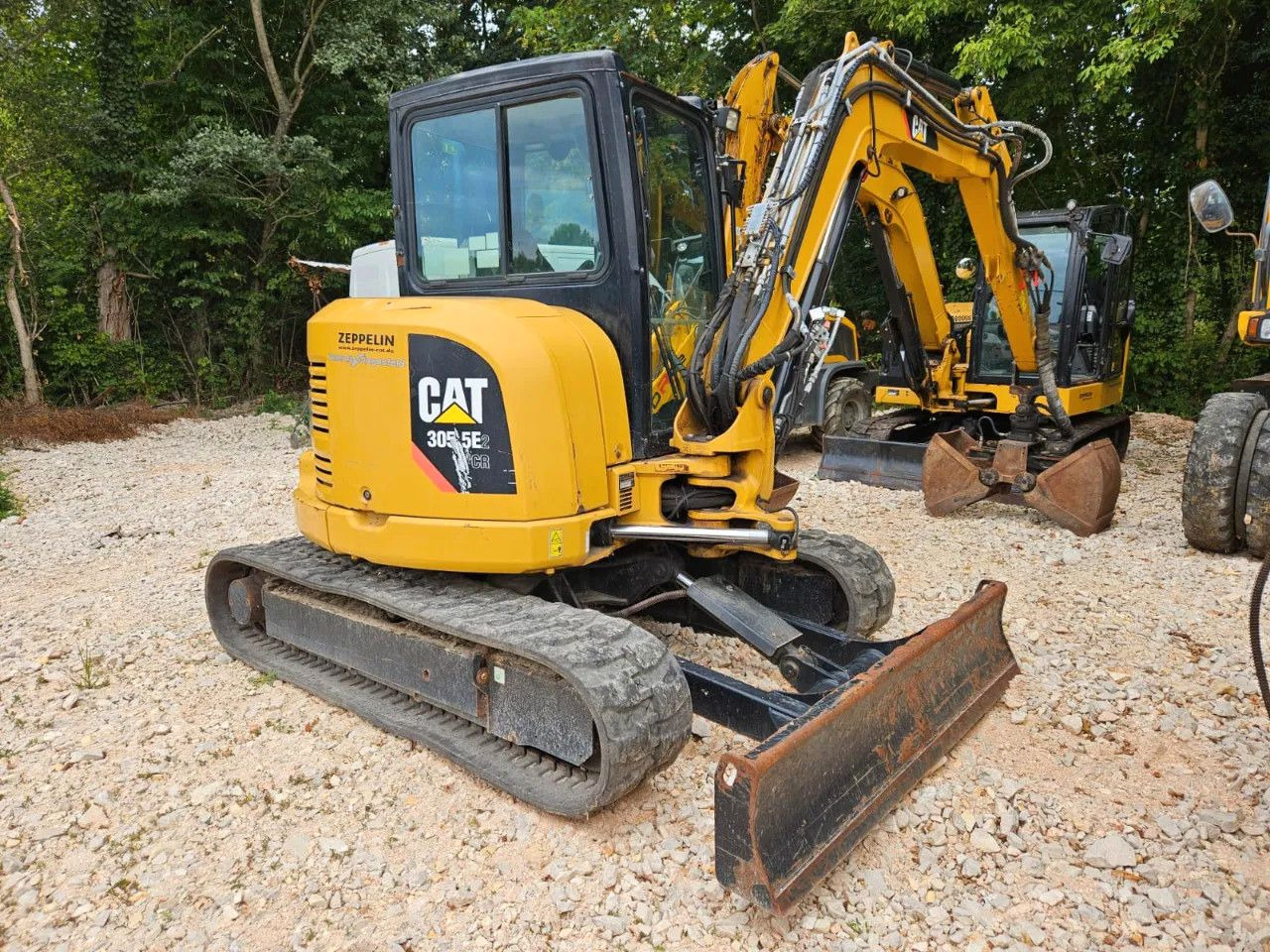 CAT 305 5E2 - Mini excavator: picture 1 CAT 305 5E2 - Mini excavator: picture 1