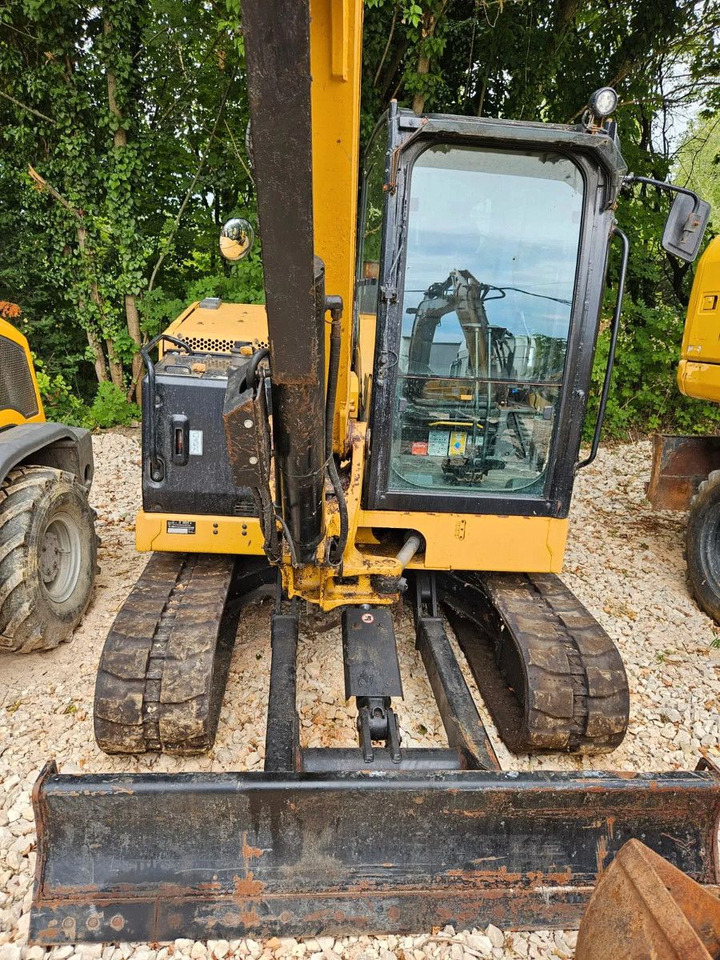 CAT 306 CR - Mini excavator: picture 2 CAT 306 CR - Mini excavator: picture 2