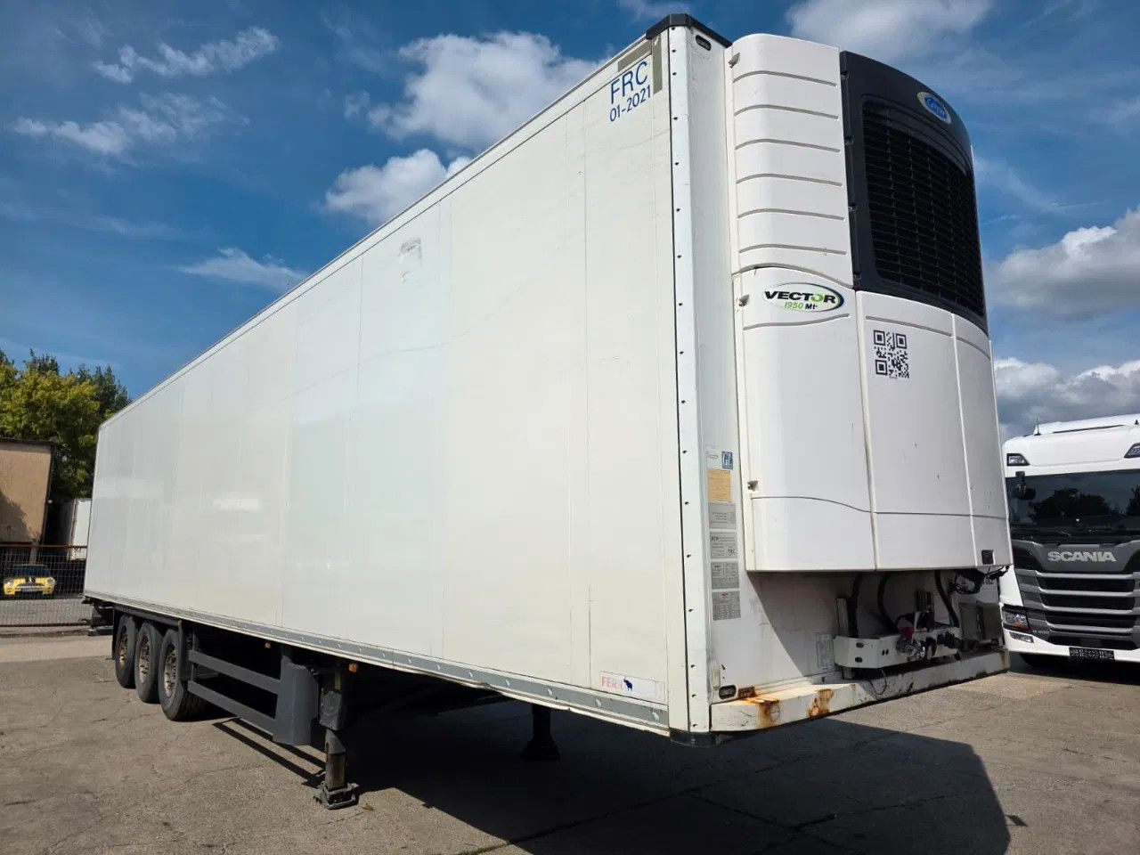 Schmitz Cargobull SCB S3B CARRIER VECTOR 1950 Mt- Lifting Axel-12U - Refrigerated semi-trailer: picture 3 Schmitz Cargobull SCB S3B CARRIER VECTOR 1950 Mt- Lifting Axel-12U - Refrigerated semi-trailer: picture 3