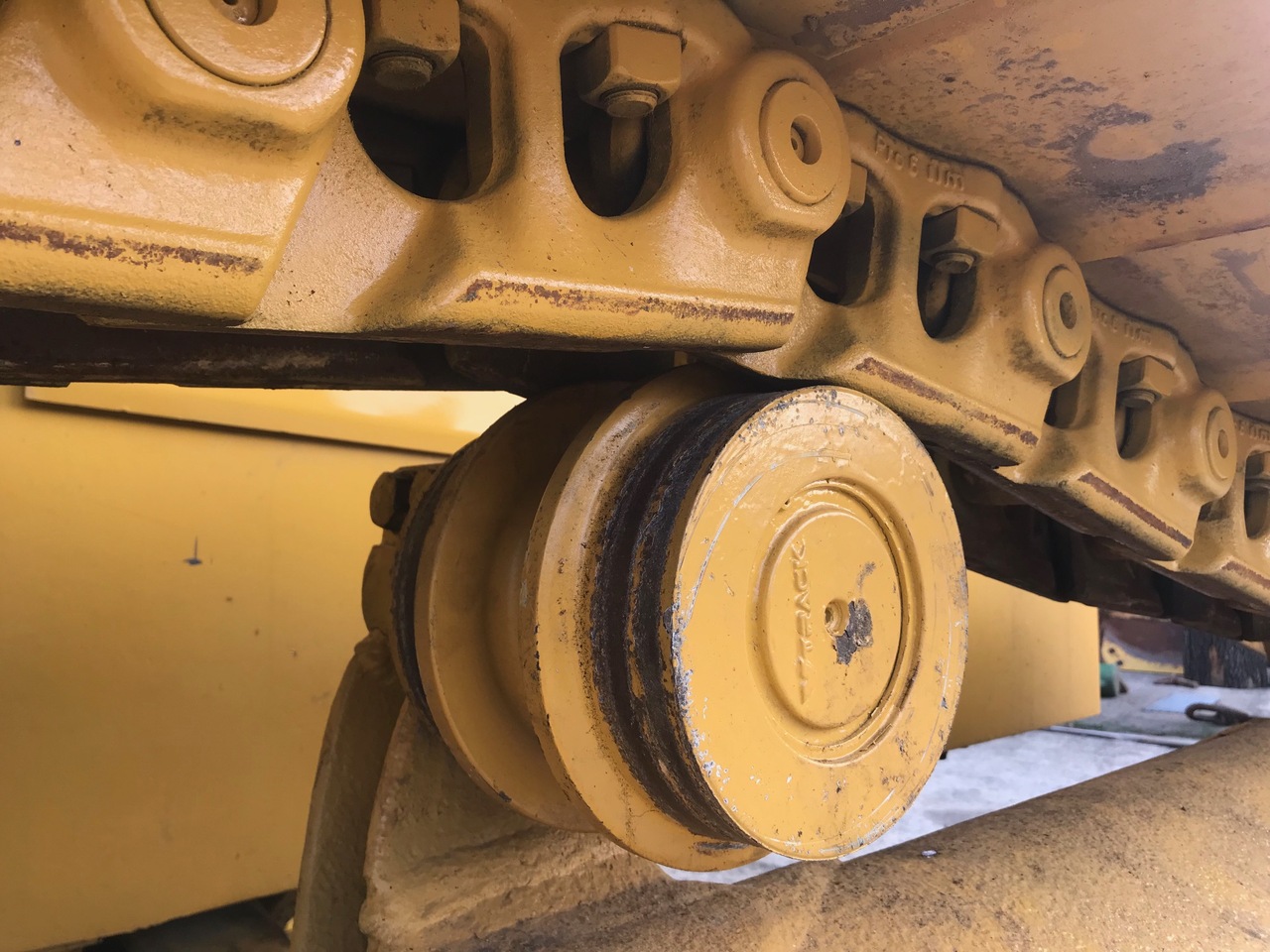 KOMATSU D65EX-12 mit Ripperventil - Bulldozer: picture 3 KOMATSU D65EX-12 mit Ripperventil - Bulldozer: picture 3