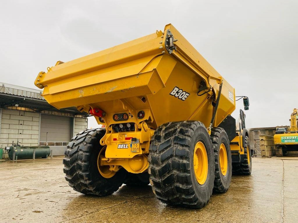 Bell B 30 E - Articulated dump truck: picture 3 Bell B 30 E - Articulated dump truck: picture 3