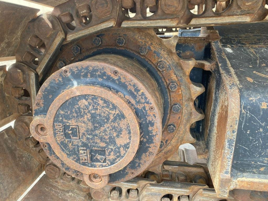 Crawler excavator CAT 330: picture 14