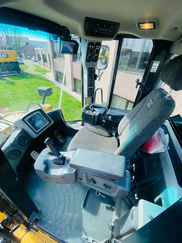 Wheel loader CAT 966k xe: picture 7