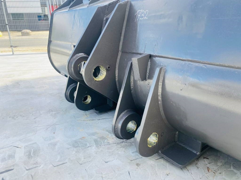 Volvo L 250 G Bucket - Bucket for Construction machinery: picture 3 Volvo L 250 G Bucket - Bucket for Construction machinery: picture 3