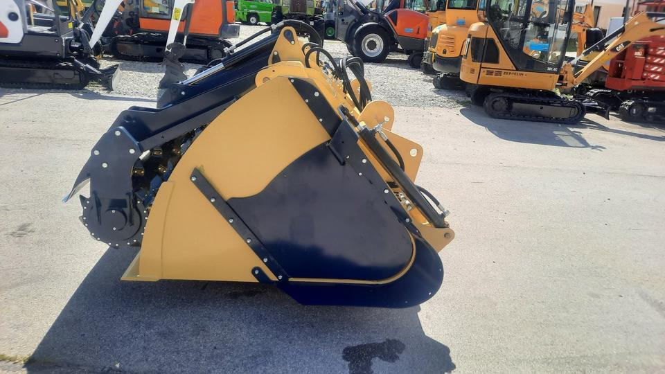 Futterdosierschaufel Futterschaufel mit Fräswalze Schaufel Fendt - Livestock equipment: picture 3 Futterdosierschaufel Futterschaufel mit Fräswalze Schaufel Fendt - Livestock equipment: picture 3