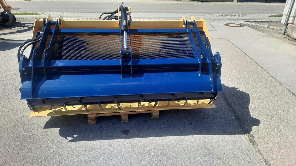 Futterdosierschaufel Futterschaufel mit Fräswalze Schaufel - Livestock equipment: picture 2 Futterdosierschaufel Futterschaufel mit Fräswalze Schaufel - Livestock equipment: picture 2