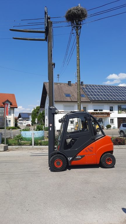 Linde H30D Triplex sehr schön - Diesel forklift: picture 1 Linde H30D Triplex sehr schön - Diesel forklift: picture 1