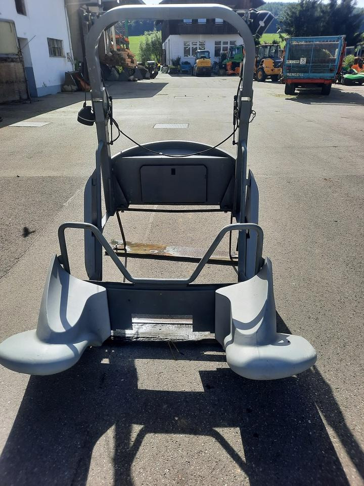 Überrollbügel Kramer 280 Radlader Schutzdach Lader - Spare parts for Construction machinery: picture 2 Überrollbügel Kramer 280 Radlader Schutzdach Lader - Spare parts for Construction machinery: picture 2