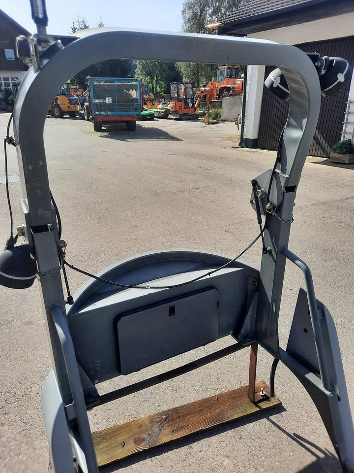 Überrollbügel Kramer 280 Radlader Schutzdach Lader - Spare parts for Construction machinery: picture 5 Überrollbügel Kramer 280 Radlader Schutzdach Lader - Spare parts for Construction machinery: picture 5