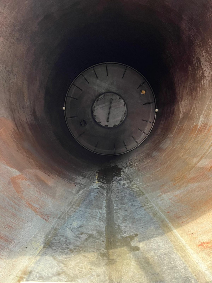 KRONE BDF-Anhänger AZW 18 Tankanhänger Bj-2011 Saug+Druck - Tanker trailer: picture 4 KRONE BDF-Anhänger AZW 18 Tankanhänger Bj-2011 Saug+Druck - Tanker trailer: picture 4