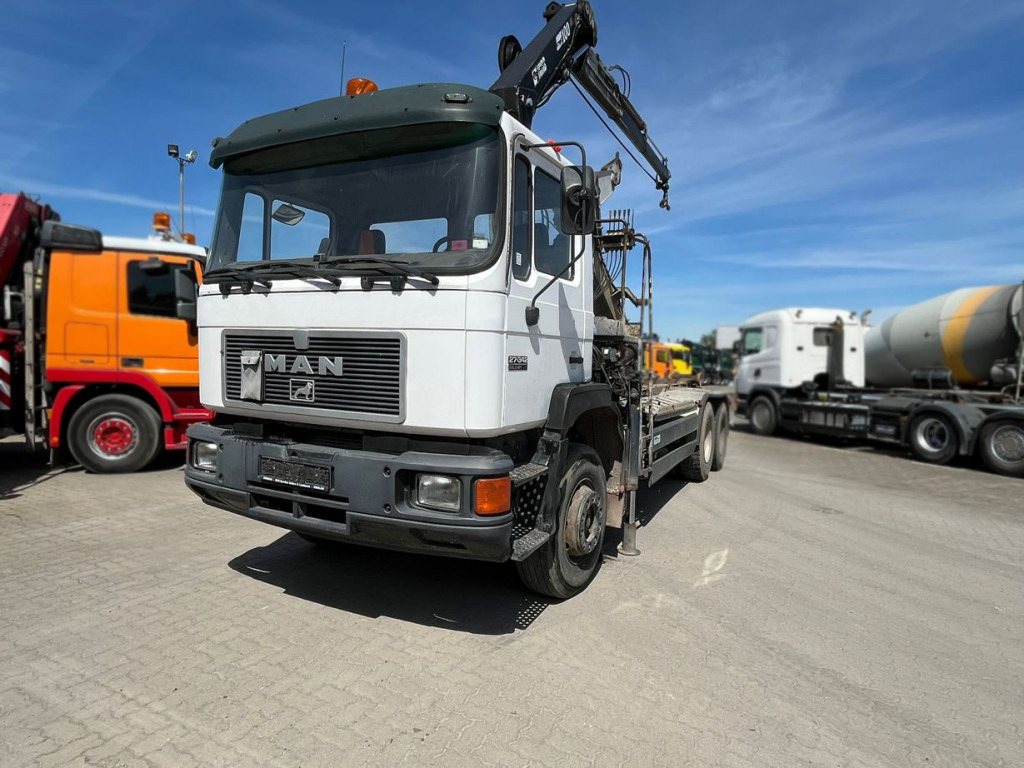 MAN MAN F2000 Abrollkipper mit Kran 27.342 6x4 - Hook lift truck, Crane truck: picture 1 MAN MAN F2000 Abrollkipper mit Kran 27.342 6x4 - Hook lift truck, Crane truck: picture 1