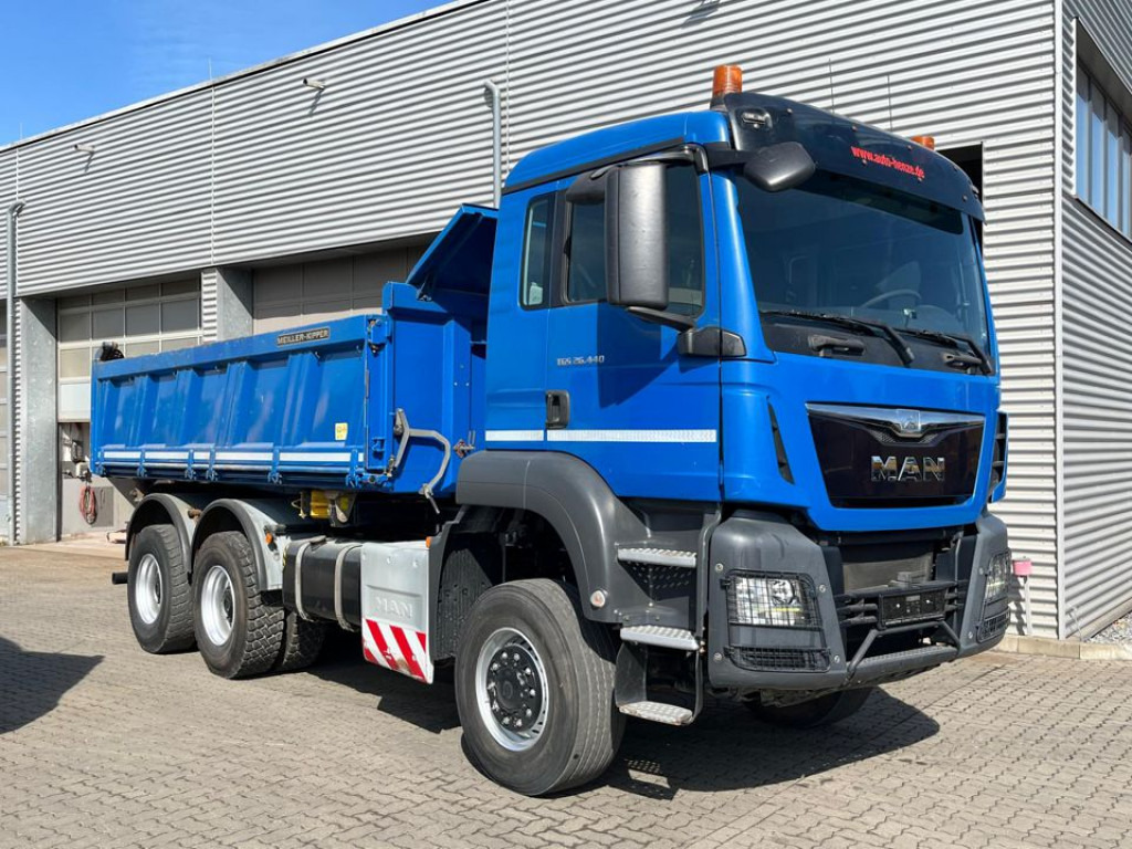 MAN MAN TG-S 3-Achs Allradkipper 26.440 6x6 Bordmatik Schalter - Tipper: picture 2 MAN MAN TG-S 3-Achs Allradkipper 26.440 6x6 Bordmatik Schalter - Tipper: picture 2